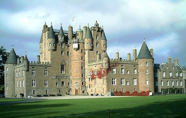 Glamis_Castle