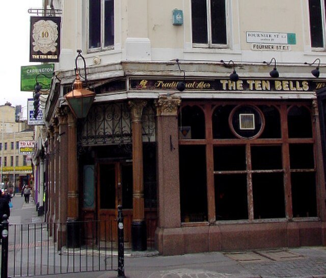 Ten_Bells_Pub_2001
